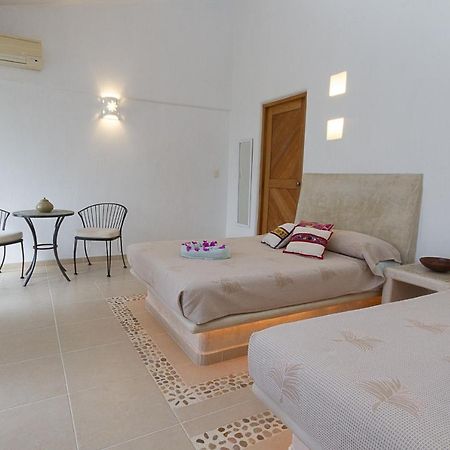 Villas Naomi Zihuatanejo Buitenkant foto