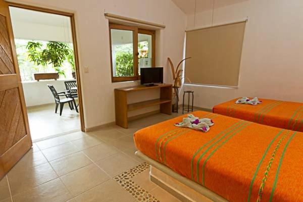 Villas Naomi Zihuatanejo Buitenkant foto