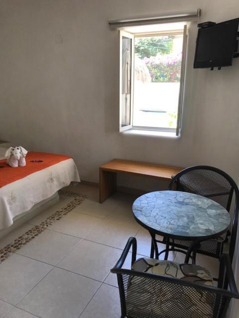 Villas Naomi Zihuatanejo Buitenkant foto