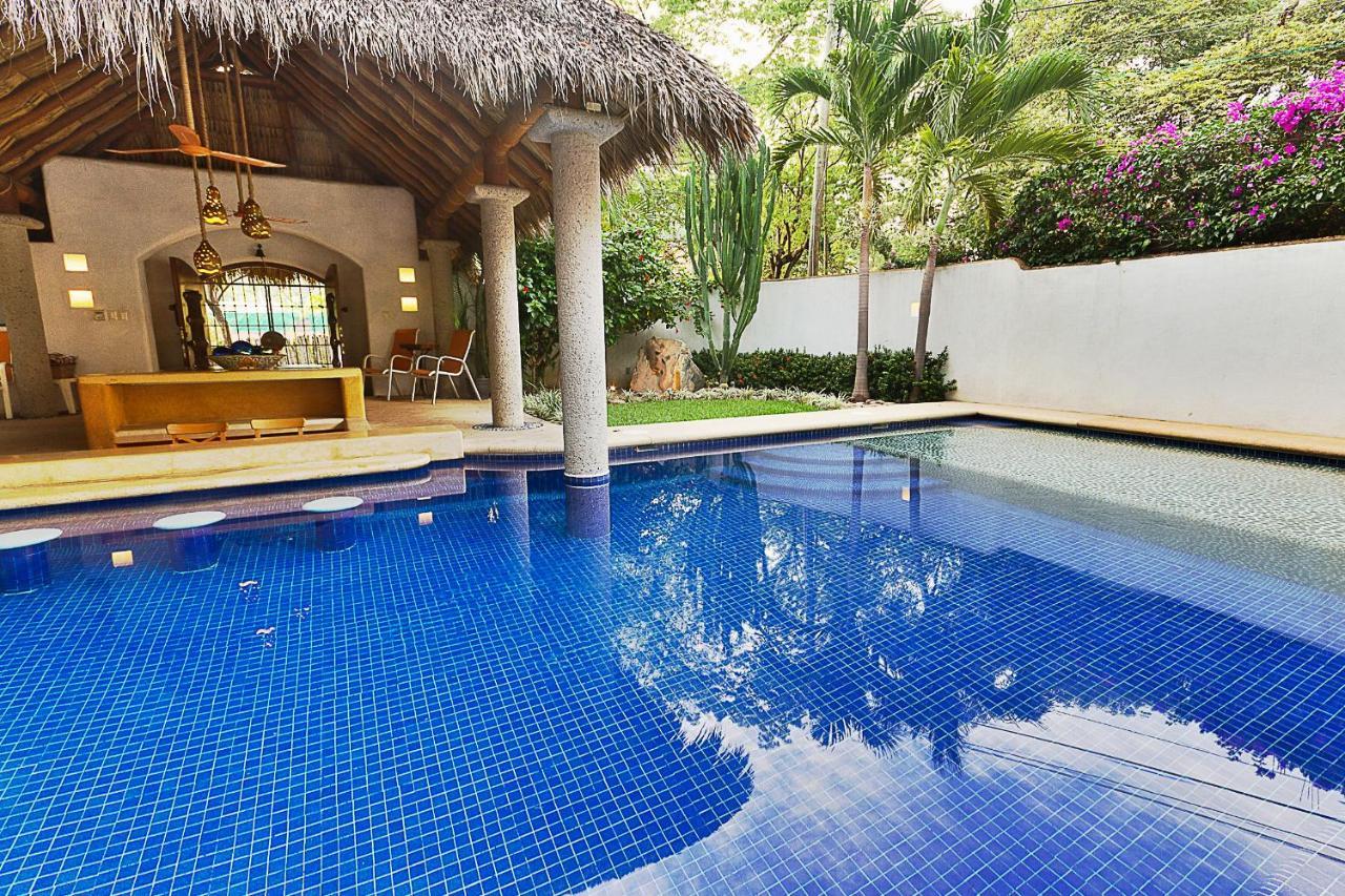 Villas Naomi Zihuatanejo Buitenkant foto