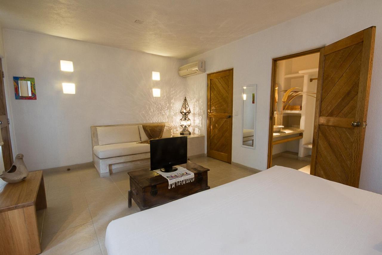 Villas Naomi Zihuatanejo Buitenkant foto